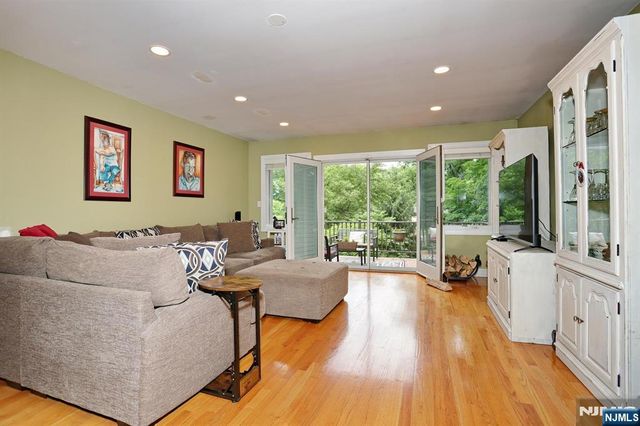 121 Magee Road, Ringwood, NJ 07456