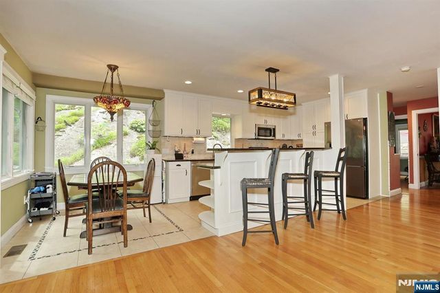121 Magee Road, Ringwood, NJ 07456