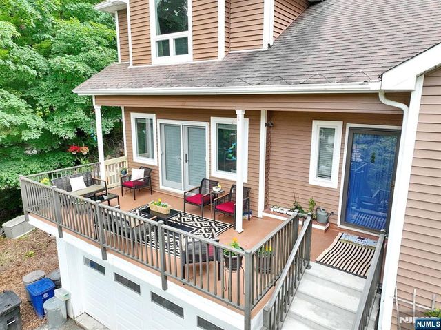121 Magee Road, Ringwood, NJ 07456