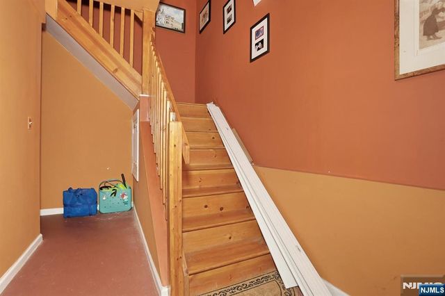 121 Magee Road, Ringwood, NJ 07456