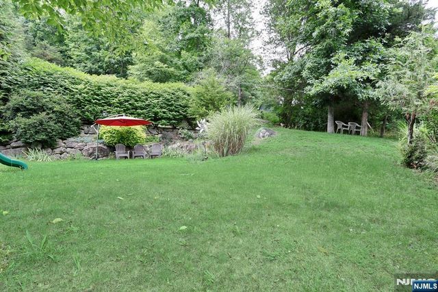121 Magee Road, Ringwood, NJ 07456