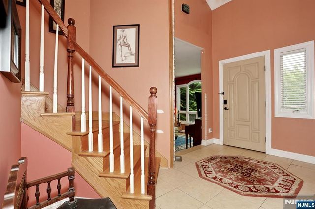 121 Magee Road, Ringwood, NJ 07456
