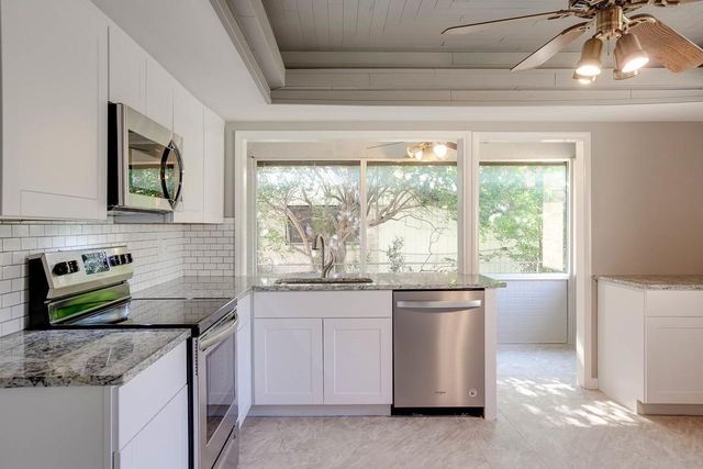 1320 Cherry Hill Lane, Lewisville, TX 75067