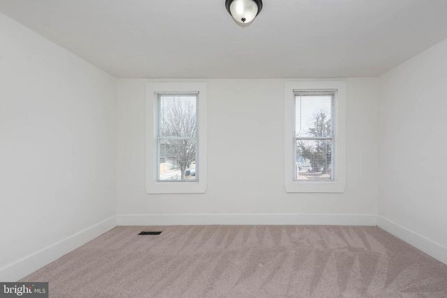 2514 BARCLAY ST, Baltimore, MD 21218