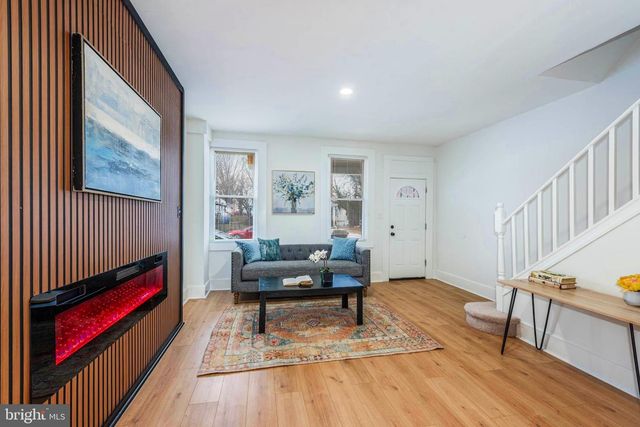 2514 BARCLAY ST, Baltimore, MD 21218