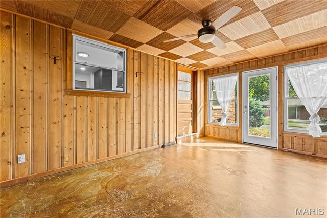 400 Springdale Drive, Belleville, IL 62223