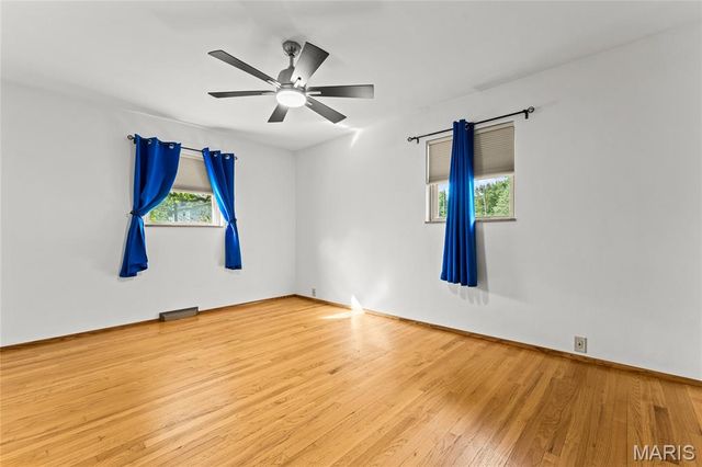 400 Springdale Drive, Belleville, IL 62223