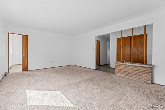 400 Springdale Drive, Belleville, IL 62223