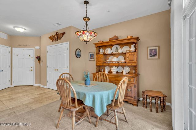 622 Sophee Lane, Lakewood, NJ 08701