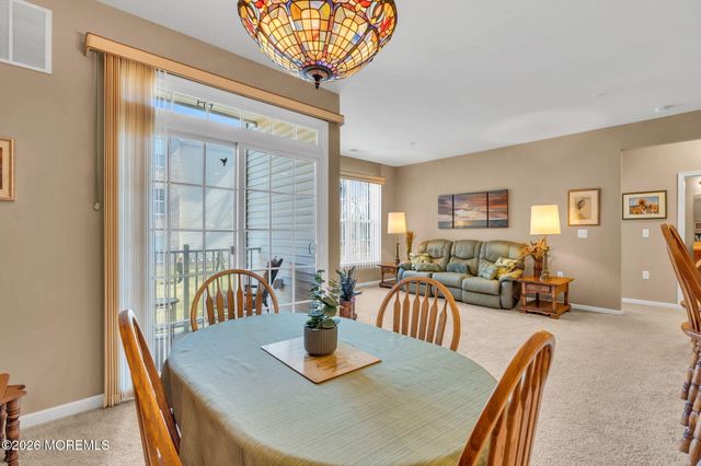 622 Sophee Lane, Lakewood, NJ 08701