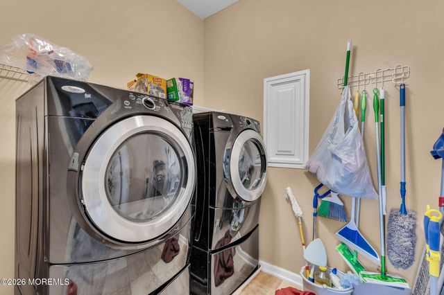 622 Sophee Lane, Lakewood, NJ 08701