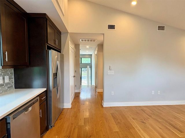 5619 Adams Ave B, Austin, TX 78756