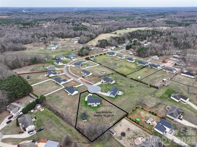 3062 Brody Lane, Maiden, NC 28650