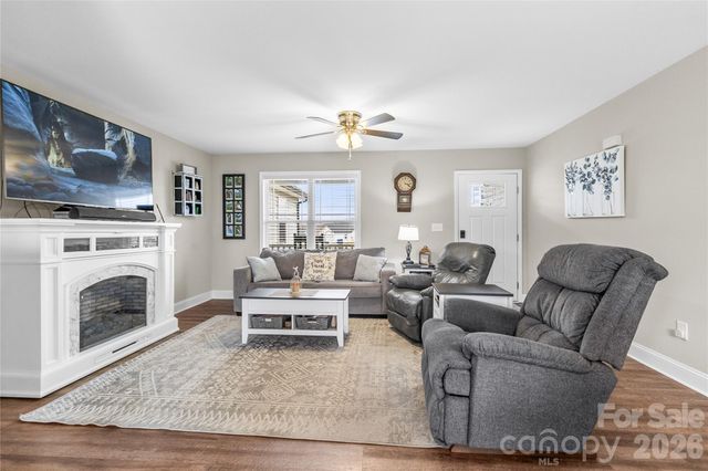 3062 Brody Lane, Maiden, NC 28650