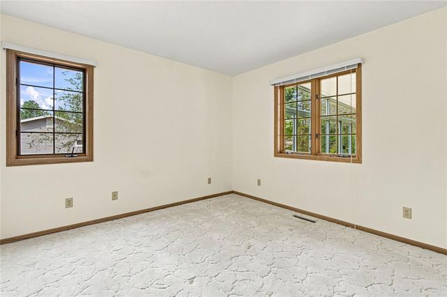 495 A Street, Chippewa Falls, WI 54729