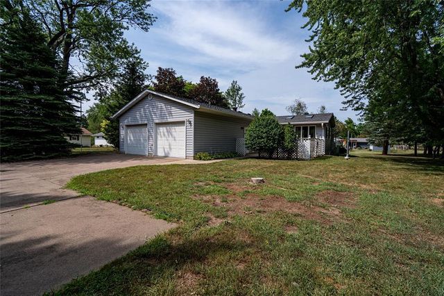 495 A Street, Chippewa Falls, WI 54729