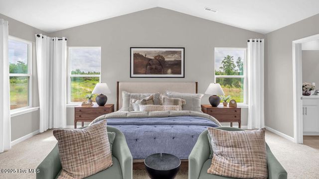 128 Rashford Way, Raeford, NC 28376