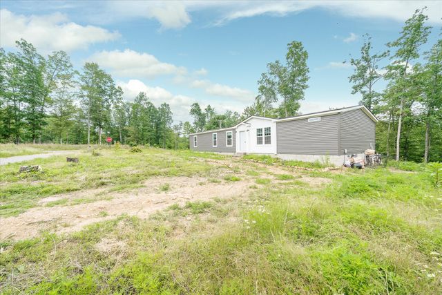 119 Enterprise Ln, Gainesboro, TN 38562