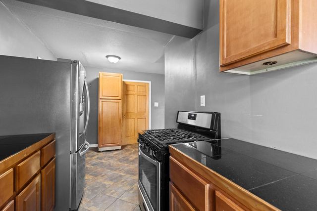 3523 N 76th STREET, Milwaukee, WI 53222