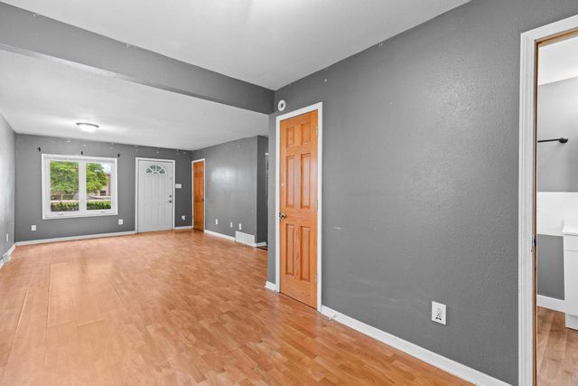 3523 N 76th STREET, Milwaukee, WI 53222