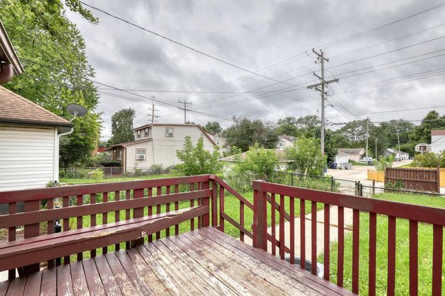 3523 N 76th STREET, Milwaukee, WI 53222