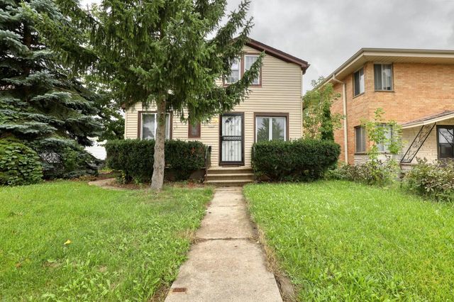 3523 N 76th STREET, Milwaukee, WI 53222