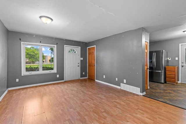 3523 N 76th STREET, Milwaukee, WI 53222