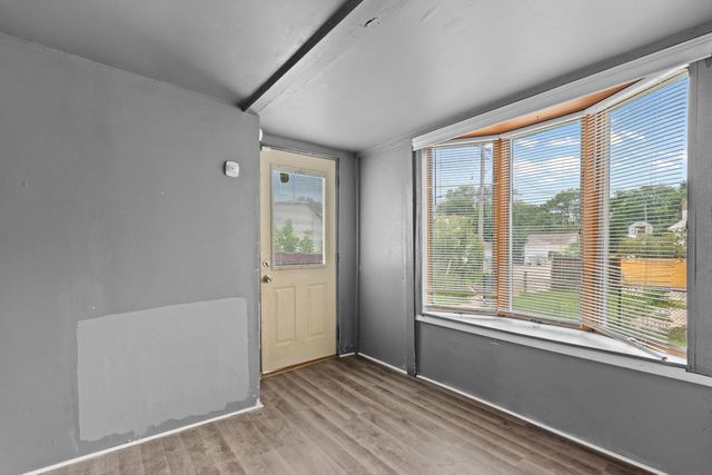 3523 N 76th STREET, Milwaukee, WI 53222