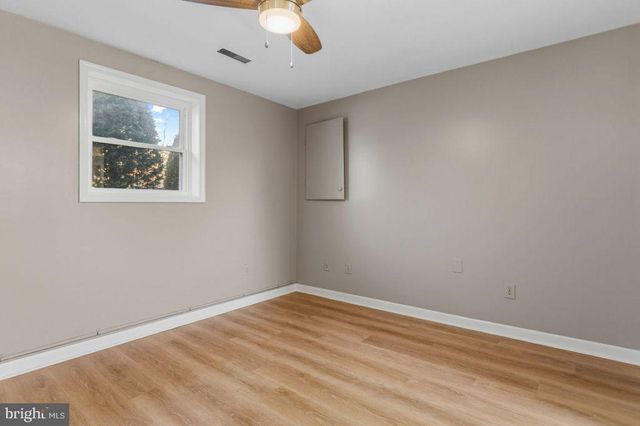 228 S LINCOLN DR, Hanover, PA 17331