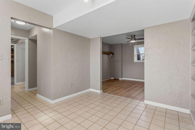 228 S LINCOLN DR, Hanover, PA 17331