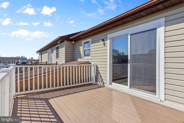 228 S LINCOLN DR, Hanover, PA 17331