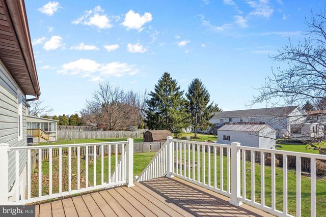 228 S LINCOLN DR, Hanover, PA 17331