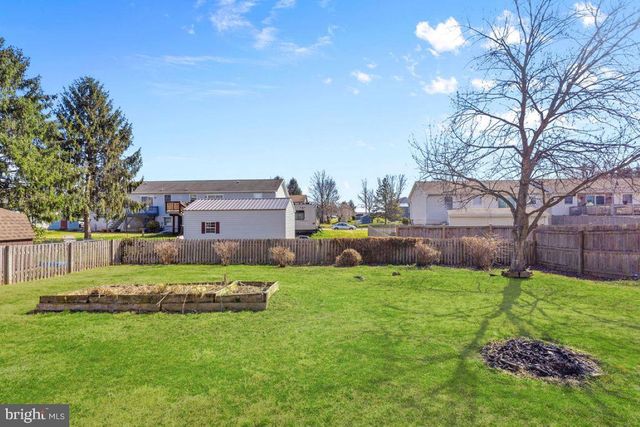 228 S LINCOLN DR, Hanover, PA 17331