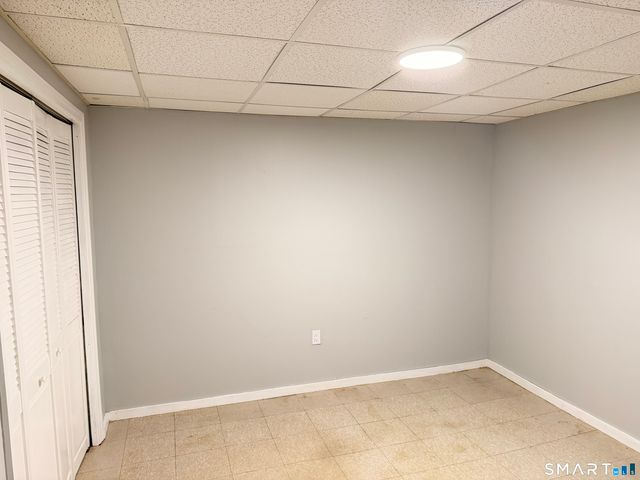 17 Enfield Street 17, Hartford, CT 06112