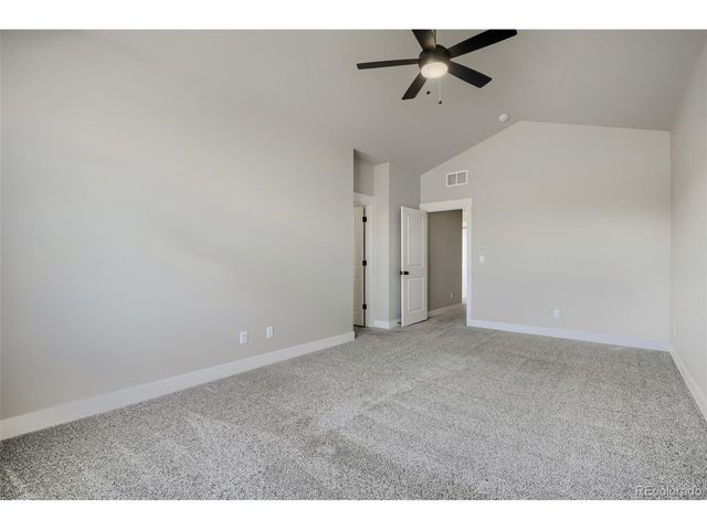 4171 Greenhorn Dr, Loveland, CO 80538