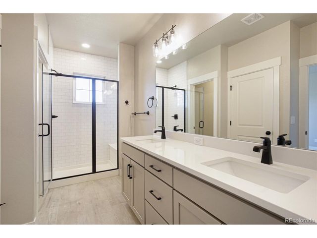 4171 Greenhorn Dr, Loveland, CO 80538