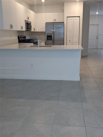 235 SW 159th Ter 235, Pembroke Pines, FL 33027