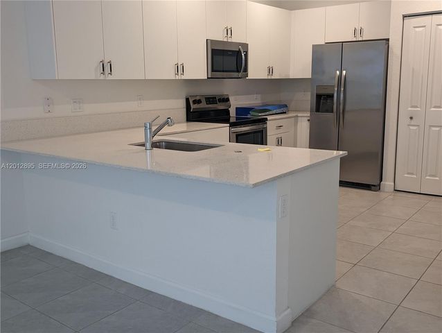 235 SW 159th Ter 235, Pembroke Pines, FL 33027