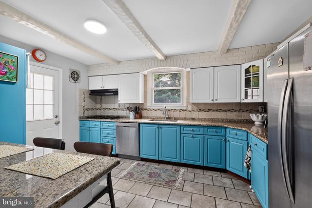 611 N JACKSON ST, Media, PA 19063