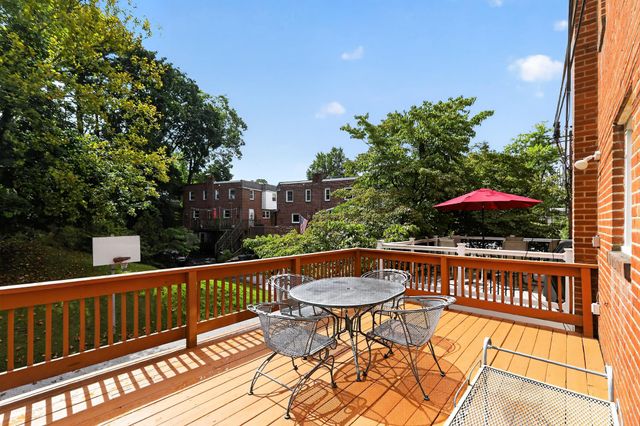 611 N JACKSON ST, Media, PA 19063