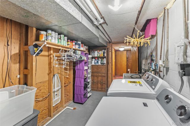 1937 Chelan Street, Flint, MI 48503