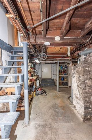 11 Plover Road, Quincy, MA 02169