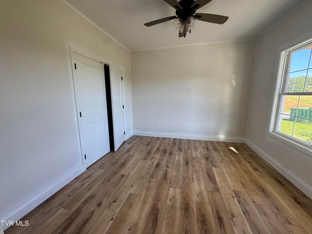 416 Tortoise Way, Jonesborough, TN 37659