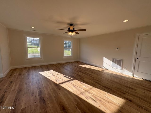 416 Tortoise Way, Jonesborough, TN 37659