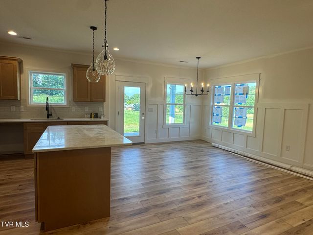 416 Tortoise Way, Jonesborough, TN 37659