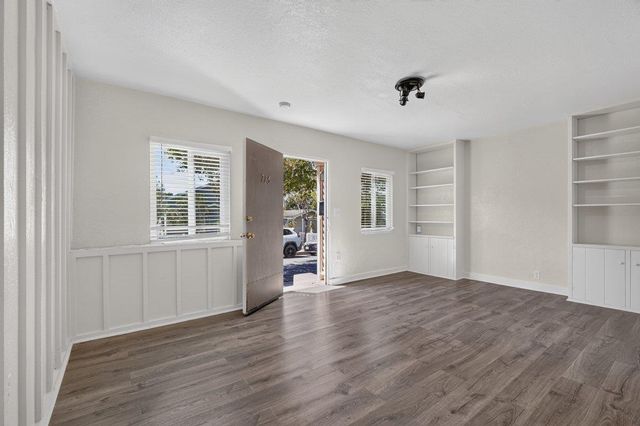 721 9th Street, Pacific Grove, CA 93950