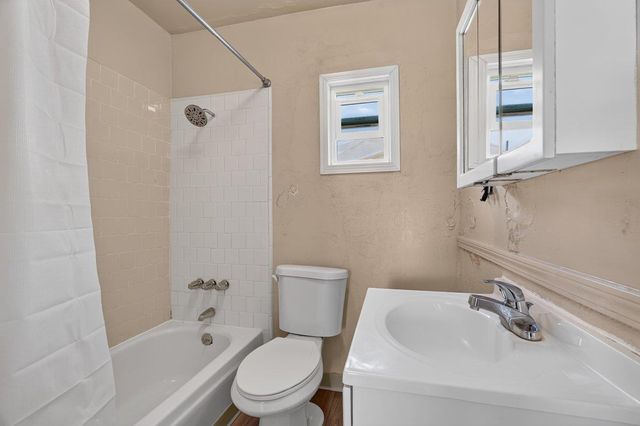 721 9th Street, Pacific Grove, CA 93950