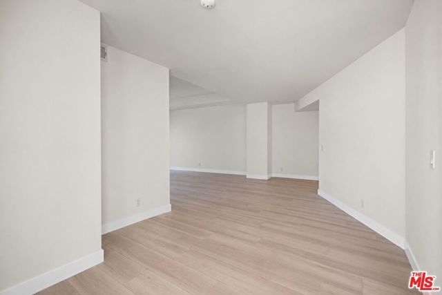 7250 Franklin Avenue 507, Los Angeles, CA 90046