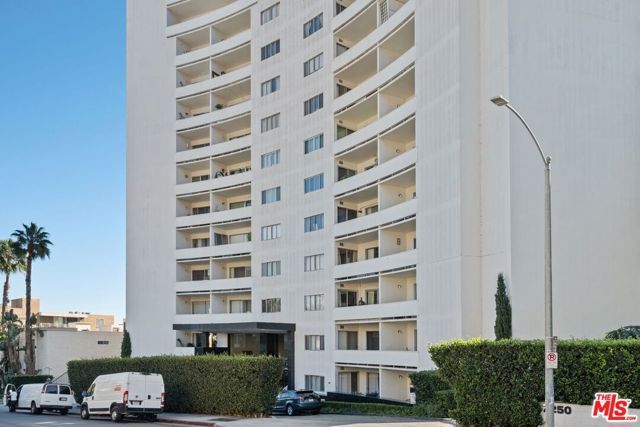 7250 Franklin Avenue 507, Los Angeles, CA 90046