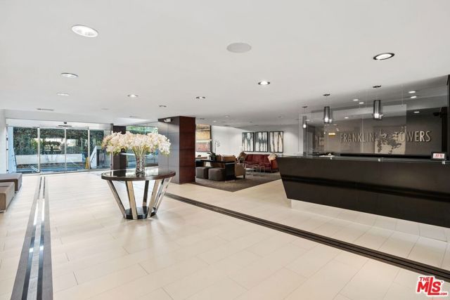7250 Franklin Avenue 507, Los Angeles, CA 90046